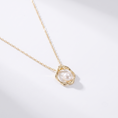 Load image into Gallery viewer, Liore Pearl Pendant Necklace