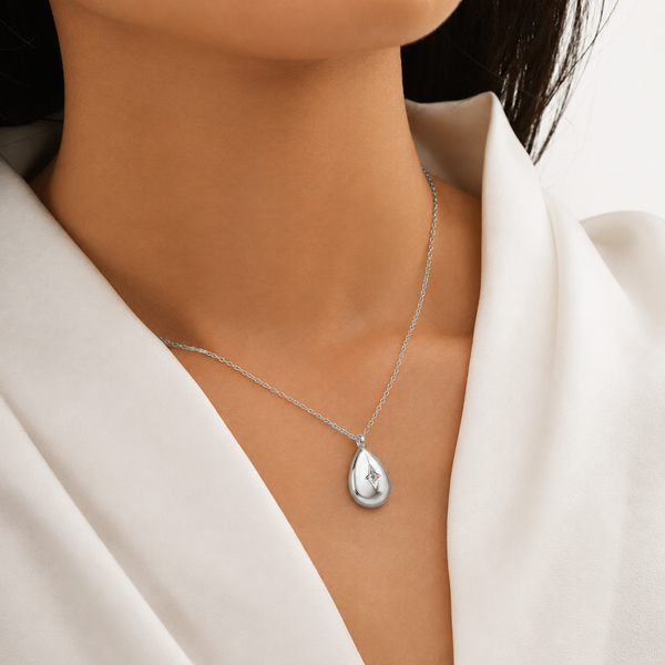 Astra Droplet Pendant Necklace