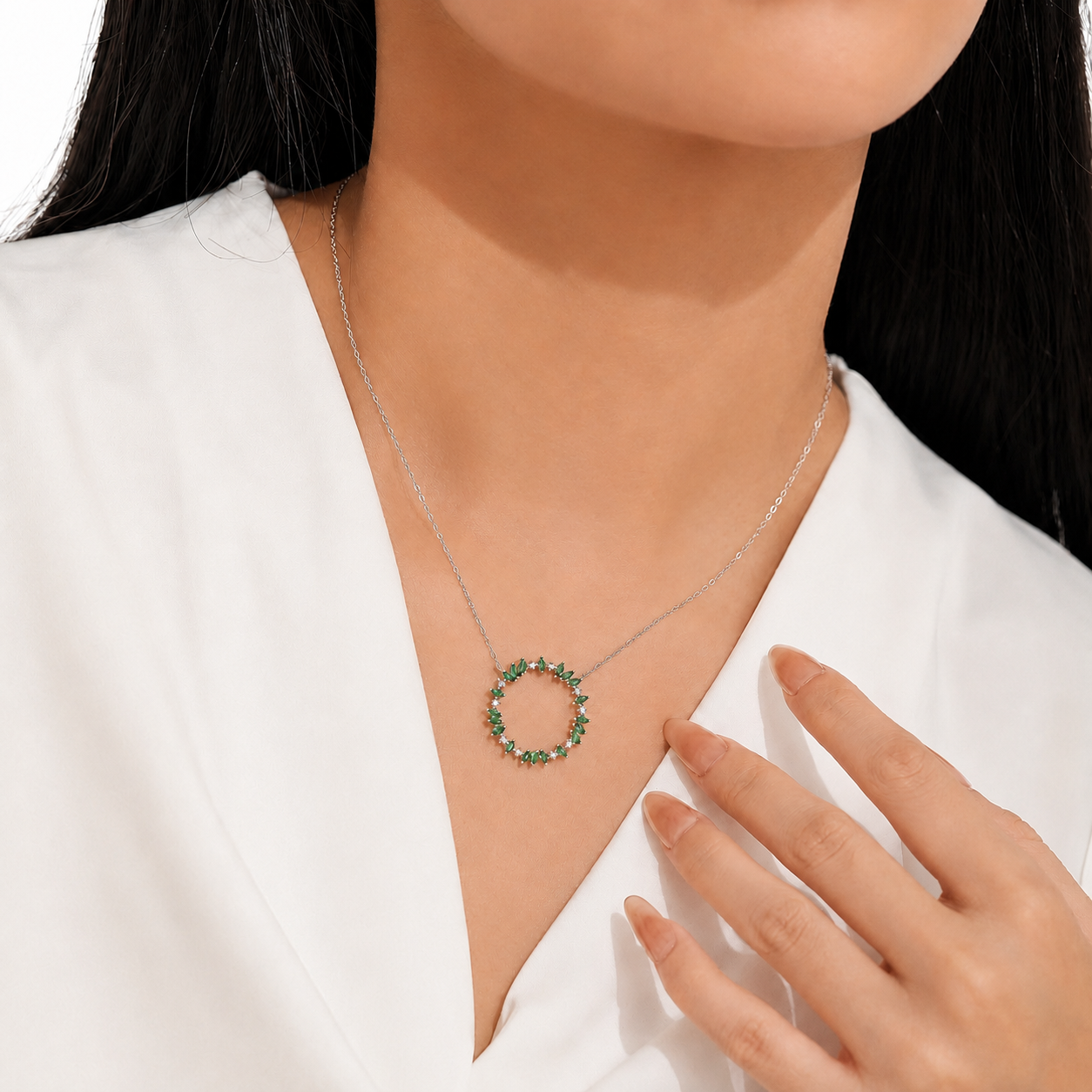 (Laurel Green — Rhodium Plated)