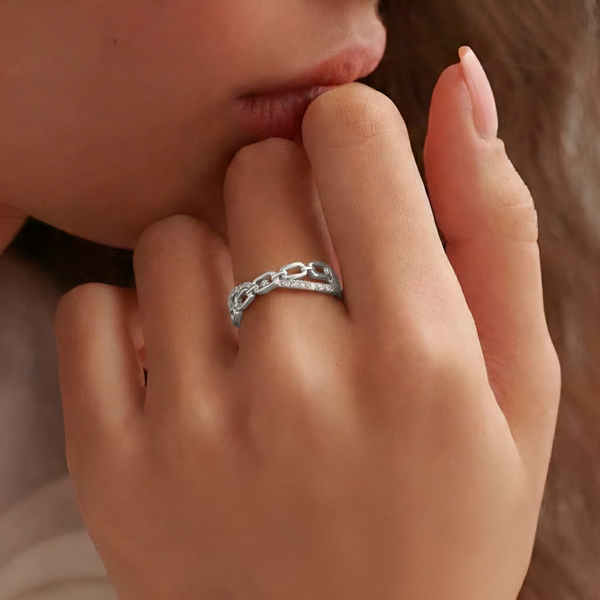 Chain Cross Ring