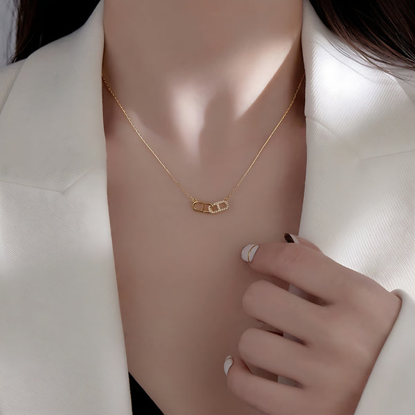 Chain Link Pendant Necklace