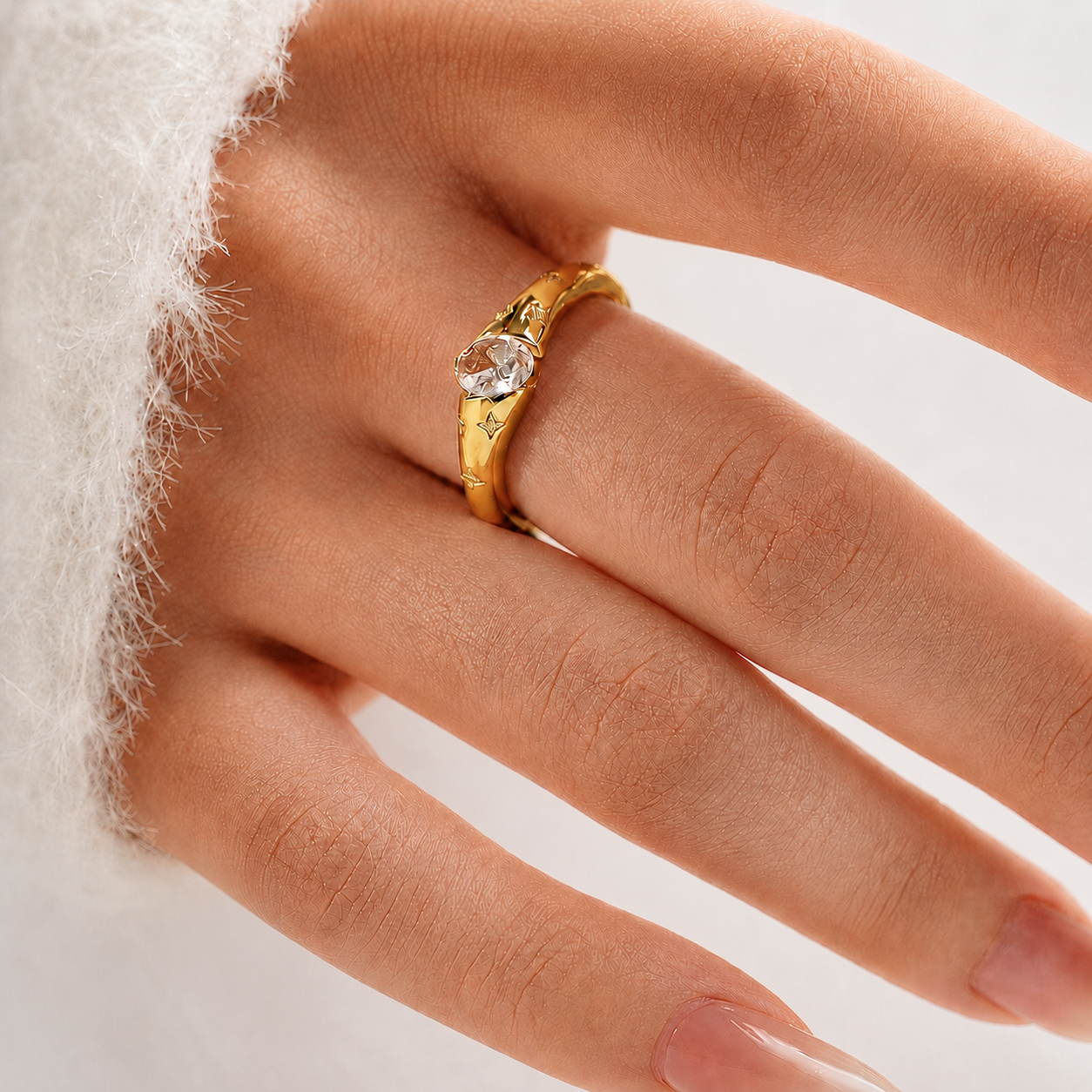 (18K Gold Plated)